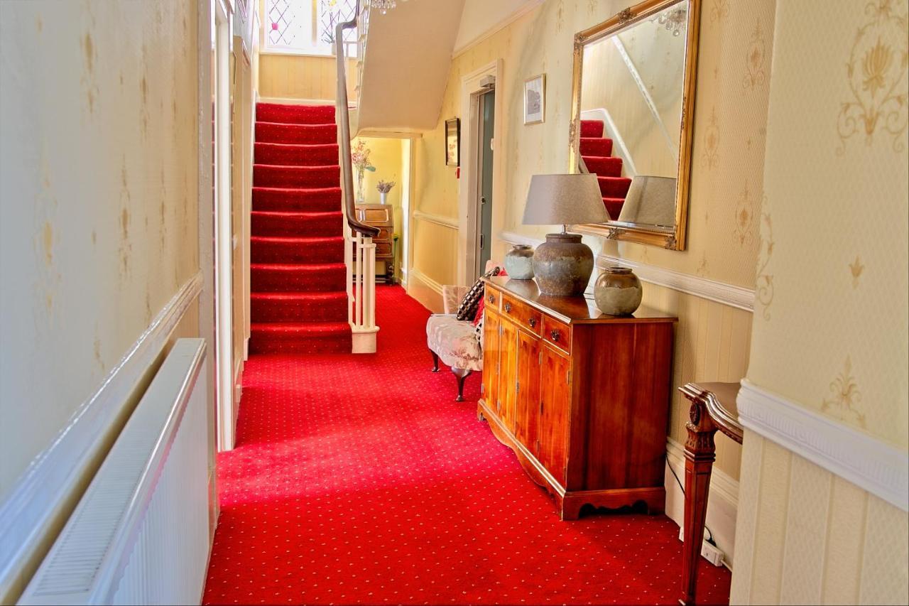 Holcombe House Guest House Llandudno Exterior foto